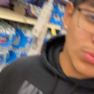 Meet your Posher, Alberto